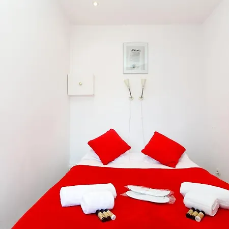 Apartment Palais Rouaze Yourhosthelper